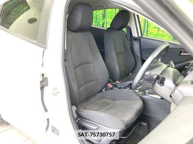 Mazda DEMIO 2017-04 7979078-7