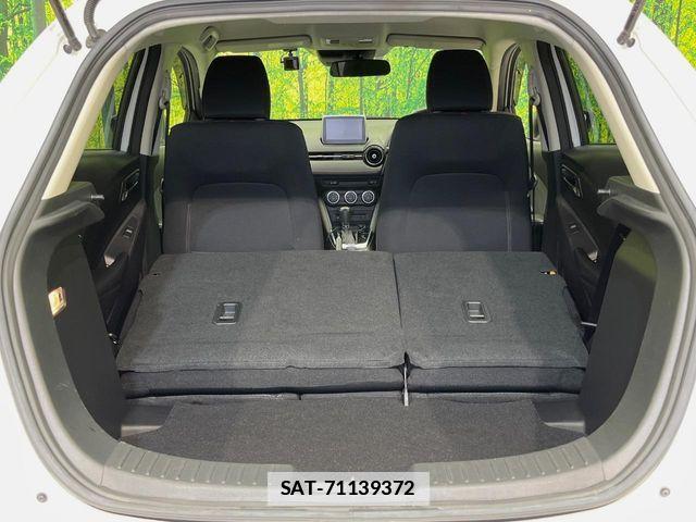 Mazda DEMIO 2016-11 7979076-9