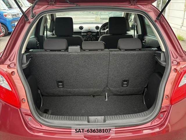 Mazda DEMIO 2012-03 7979083-15