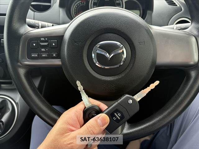 Mazda DEMIO 2012-03 7979083-24