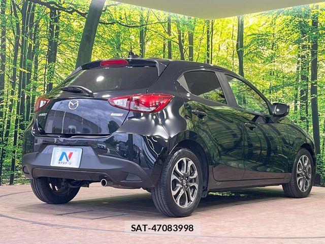 Mazda DEMIO 2016-04 7979077-16