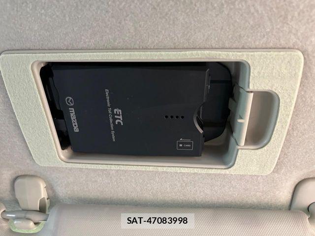 Mazda DEMIO 2016-04 7979077-4