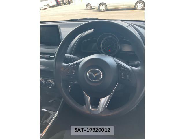 Mazda DEMIO 2014-11 8035302-15