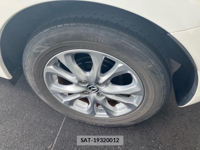 Mazda DEMIO 2014-11 8035302-6