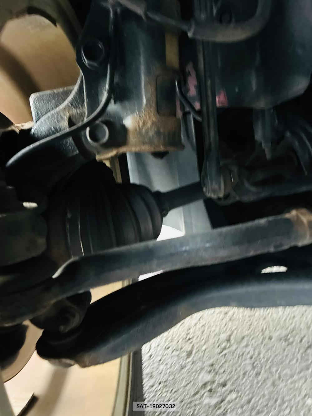 Mazda DEMIO 2013-05 7741749-34
