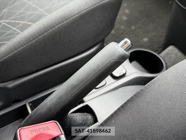 Mazda DEMIO 2012-07 8035305-27
