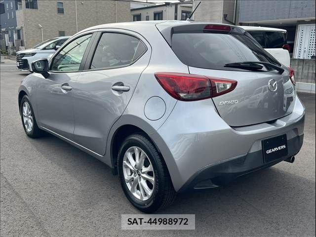 Mazda DEMIO 2015-06 8035301-9