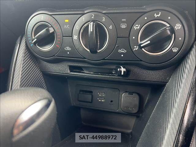 Mazda DEMIO 2015-06 8035301-19