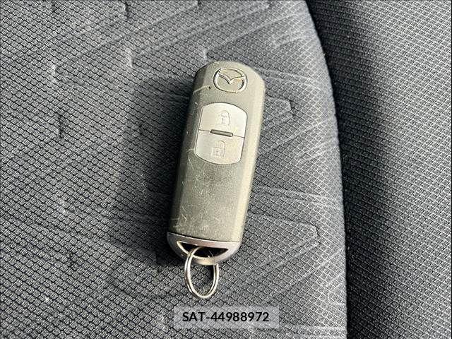 Mazda DEMIO 2015-06 8035301-29