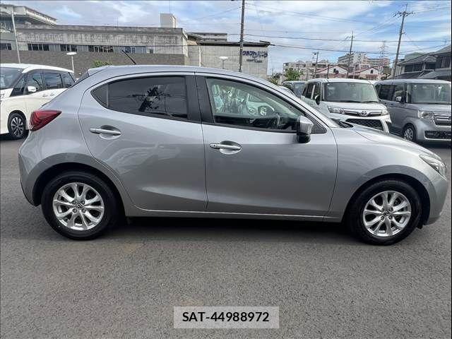 Mazda DEMIO 2015-06 8035301-5