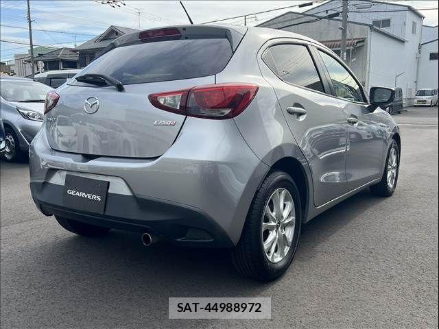 Mazda DEMIO 2015-06 8035301-7