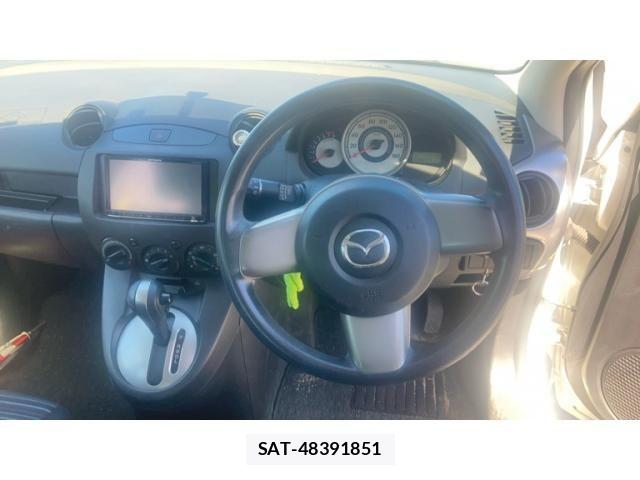 Mazda DEMIO 2009-10 8035304-11