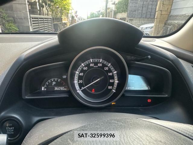 Mazda DEMIO 2015-08 8035298-13