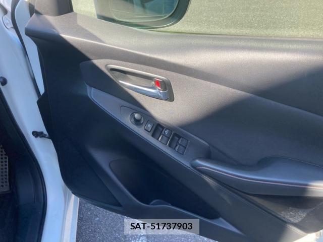 Mazda DEMIO 2014-10 8035300-10