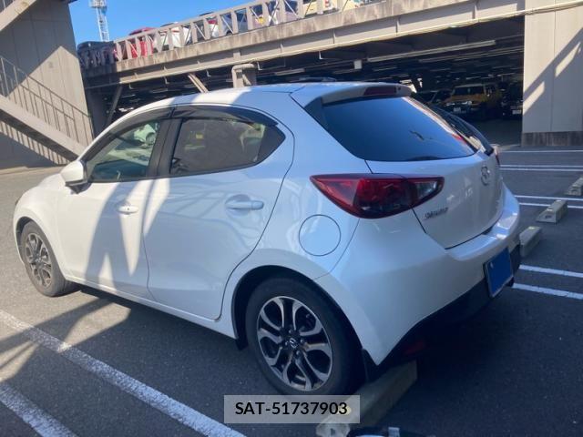 Mazda DEMIO 2014-10 8035300-3