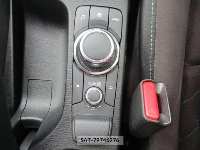 Mazda DEMIO 2019-05 8035289-14