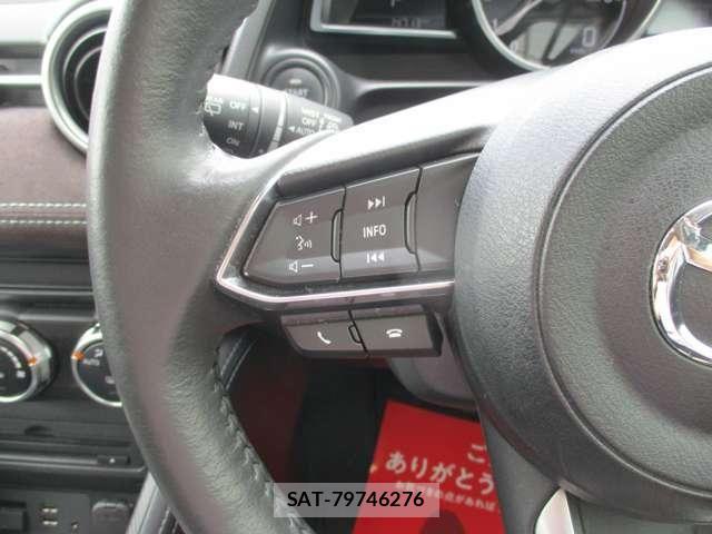 Mazda DEMIO 2019-05 8035289-19