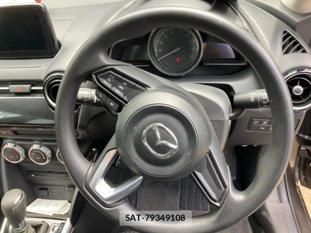 Mazda DEMIO 2019-02 8035294-15