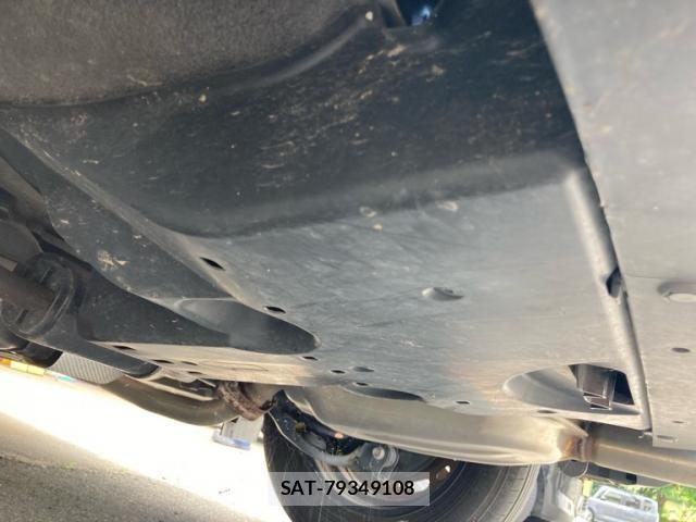 Mazda DEMIO 2019-02 8035294-25