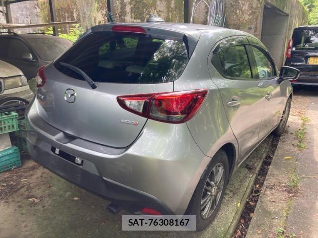 Mazda DEMIO 2015-02 8035307-1