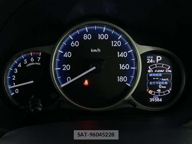 Mazda DEMIO 2014-03 8073604-10