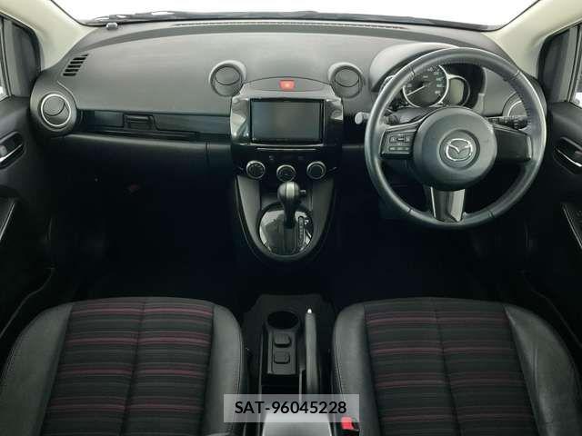 Mazda DEMIO 2014-03 8073604-12