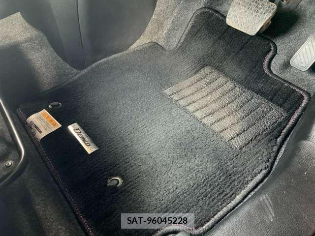 Mazda DEMIO 2014-03 8073604-16