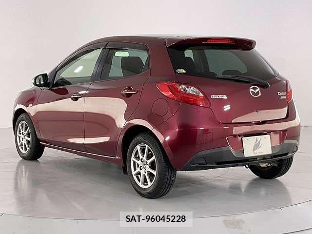 Mazda DEMIO 2014-03 8073604-3