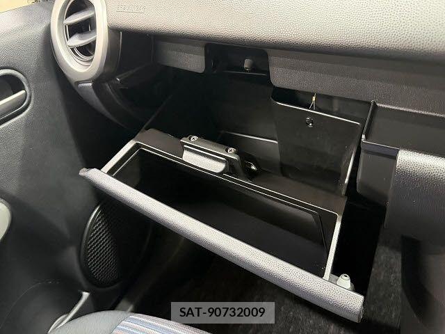 Mazda DEMIO 2010-05 8073606-20