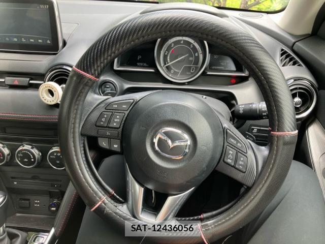 Mazda DEMIO 2014-11 8073603-5