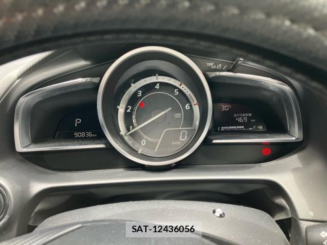 Mazda DEMIO 2014-11 8073603-6