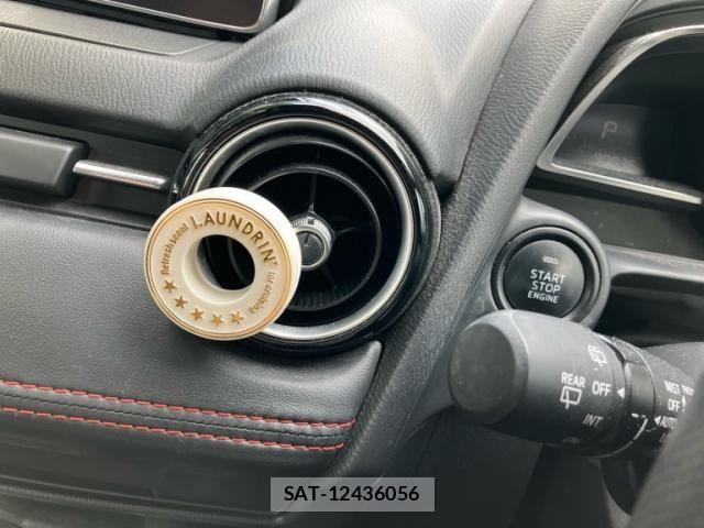 Mazda DEMIO 2014-11 8073603-8