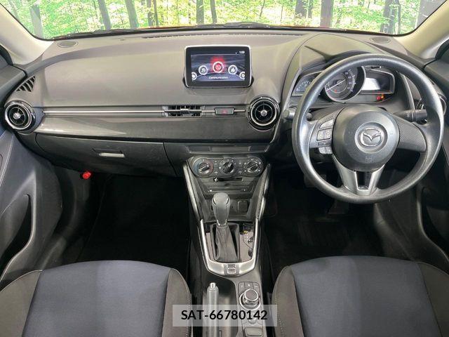 Mazda DEMIO 2016-09 8073602-1
