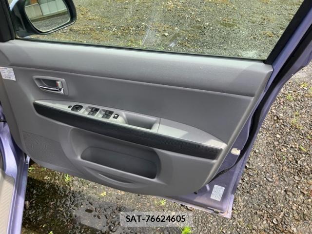 Mazda DEMIO 2006-10 8073609-16