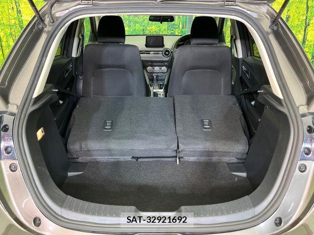 Mazda DEMIO 2018-09 8073601-10