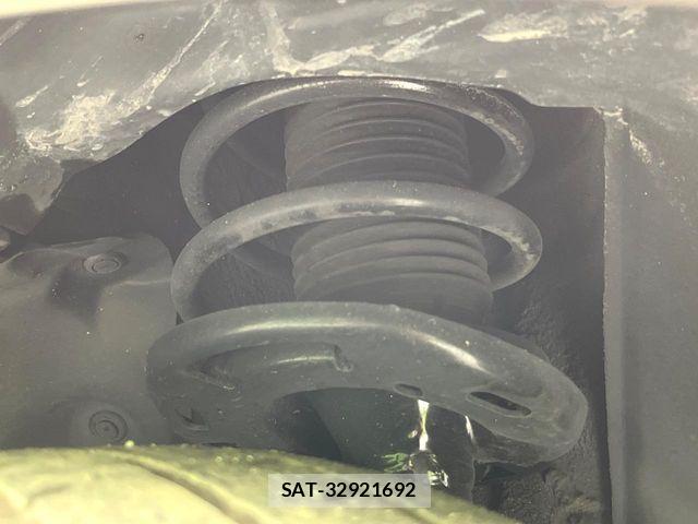 Mazda DEMIO 2018-09 8073601-19