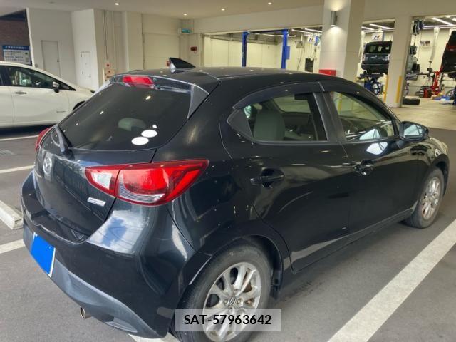 Mazda DEMIO 2016-01 8098940-7