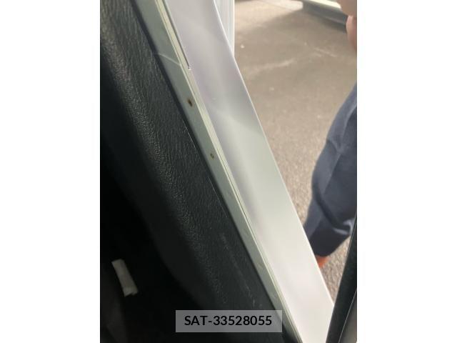Mazda DEMIO 2016-11 8098941-27