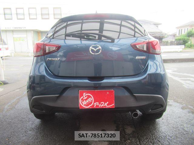 Mazda DEMIO 2017-02 8098936-11