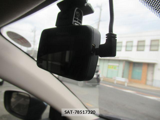 Mazda DEMIO 2017-02 8098936-20