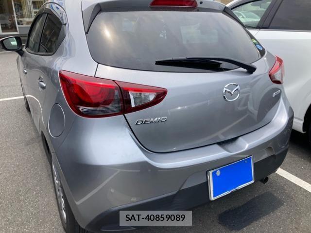 Mazda DEMIO 2015-09 8098939-4