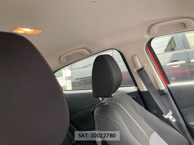 Mazda DEMIO 2017-12 8098937-9