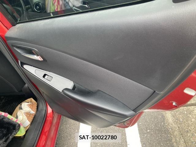 Mazda DEMIO 2017-12 8098937-10