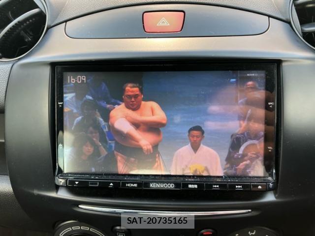 Mazda DEMIO 2014-09 8098953-19