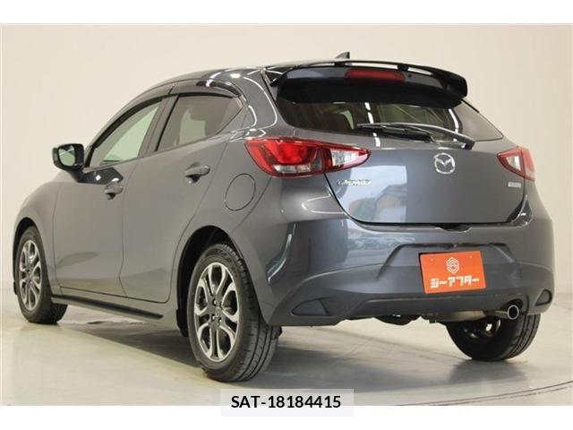 Mazda DEMIO 2016-02 8098932-9