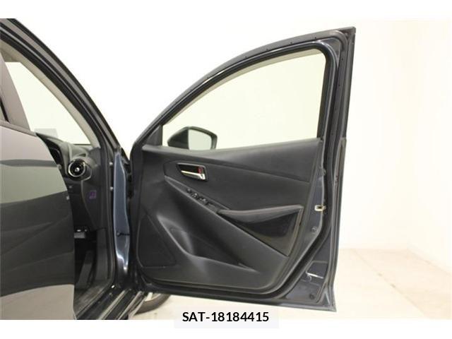 Mazda DEMIO 2016-02 8098932-28