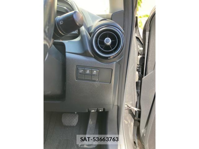 Mazda DEMIO 2016-11 8098945-14