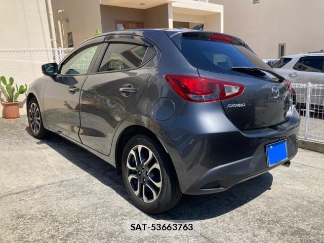 Mazda DEMIO 2016-11 8098945-3