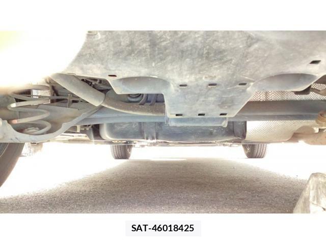 Mazda DEMIO 2015-09 8098946-2