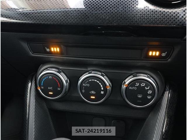 Mazda DEMIO 2017-07 8098934-10